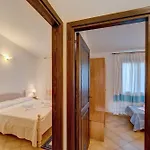 Apartment Lovely Flat Immersed In Nature